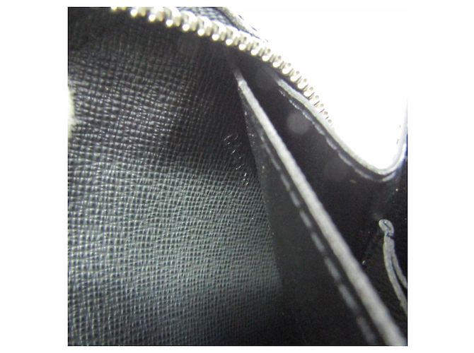 Portafoglio Lungo Louis Vuitton Taiga Zippy XL - vista 13