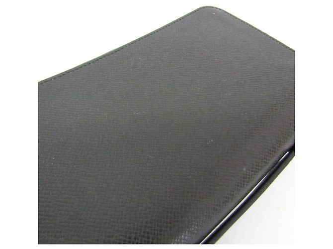 Portafoglio Lungo Louis Vuitton Taiga Zippy XL - vista 9