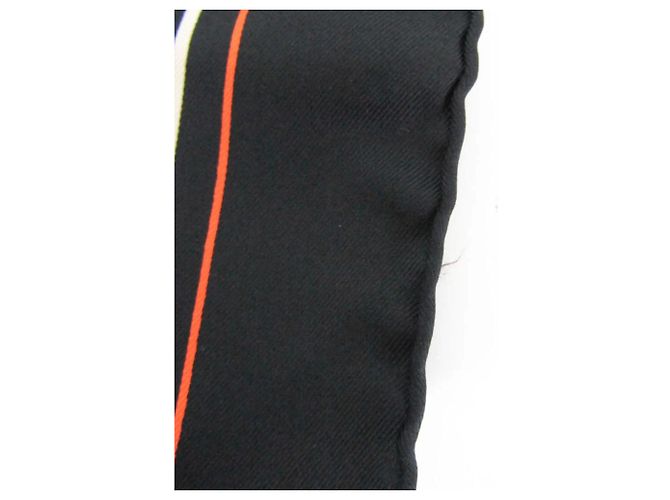 Hermès Écharpe longue à franges perforées Hermes Noir Orange - vue 4