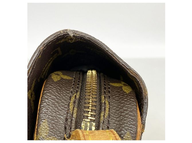 Sac à épaule Louis Vuitton Monogram Saint Germain 24 Marron - vue 8