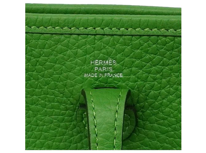 Hermès Sac à épaule Hermes Evelyne TPM Vert - vue 5