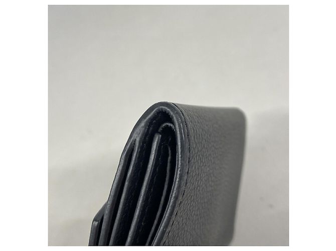 Louis Vuitton Portefeuille Lock Mini Tri-fold Wallet Preto - vista 6