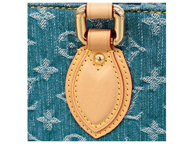 Sac à main Louis Vuitton Monogram Denim OnTheGo PM Bleu - vue 7