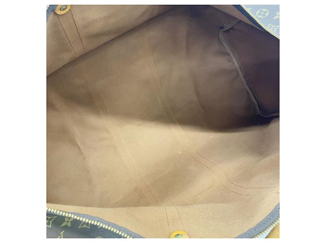 Louis Vuitton Boston Monogram Keepall 60 Castaño - vista 4