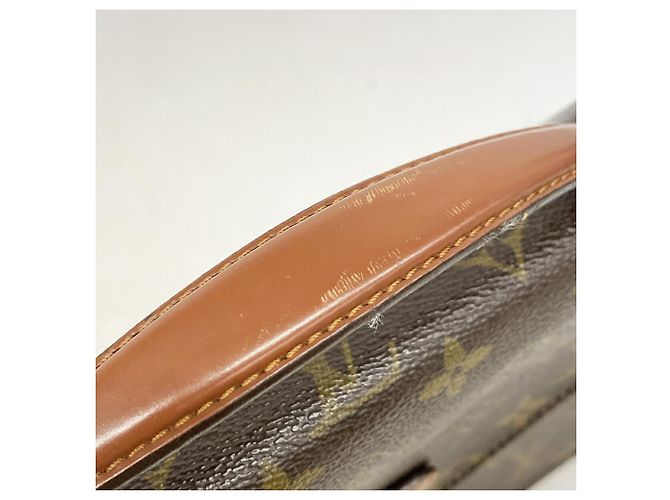 Bolso Louis Vuitton Monogram Monceau 26 Castaño - vista 10