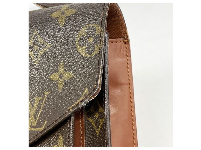 Bolso Louis Vuitton Monogram Monceau 26 Castaño - vista 11