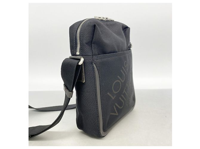 Sac à épaule Louis Vuitton Damier Géant Citadin NM Noir - vue 2