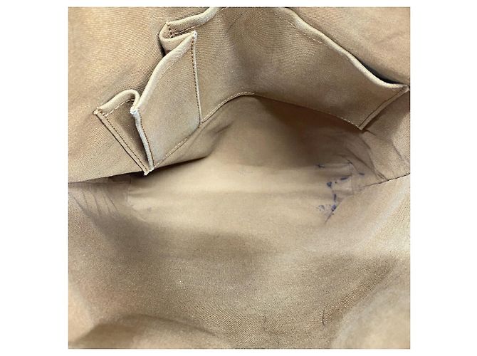 Bolso Louis Vuitton Monogram Odeon GM Castaño - vista 4
