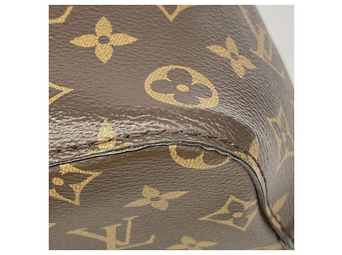 Néonoé Bolso de hombro Louis Vuitton Monogram NeoNoe Roja - vista 7