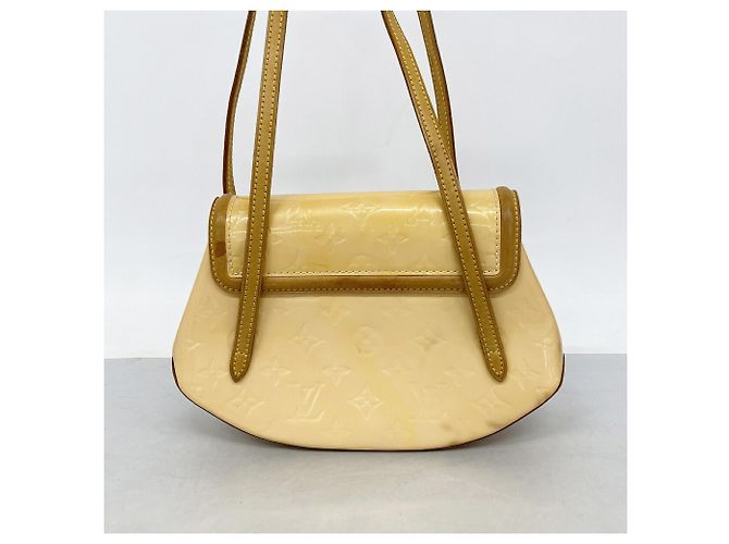 Bolsa de Ombro Louis Vuitton Vernis Biscayne Bay PM Rosa - vista 10