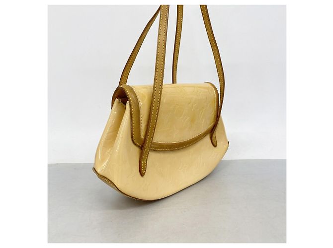 Bolsa de Ombro Louis Vuitton Vernis Biscayne Bay PM Rosa - vista 2
