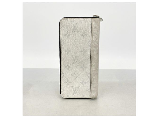 Louis Vuitton Taigarama Zippy Wallet Vertical M30446 White - view 8