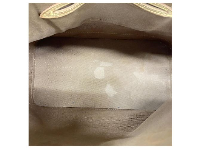Bolso de mano Louis Vuitton Alma Monogram Castaño - vista 4