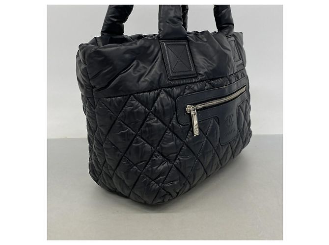 Sac cabas Chanel Coco Cocoon en nylon Noir - vue 2