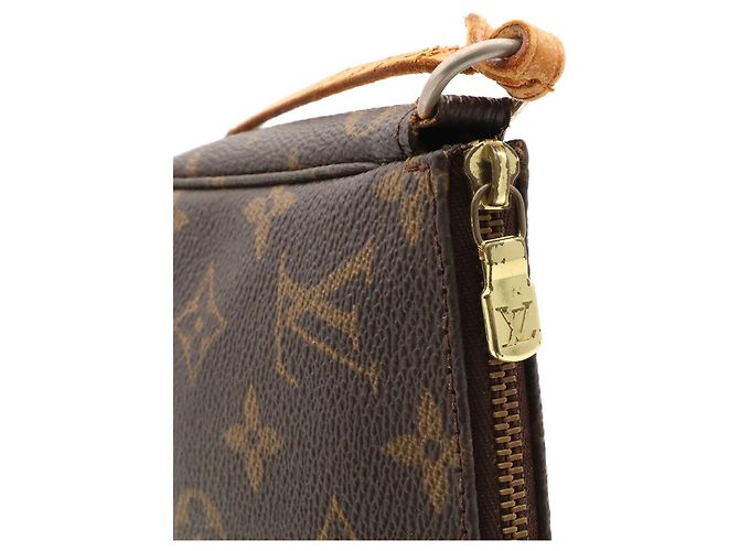 Bolsa Louis Vuitton Monogram Pochette Accessoires Marrom - vista 6