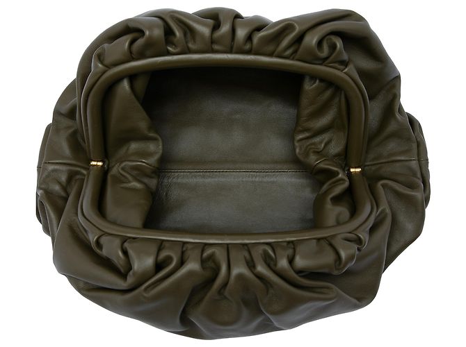 Bottega Veneta The Pouch in lambskin marrone Cachi - vista 4