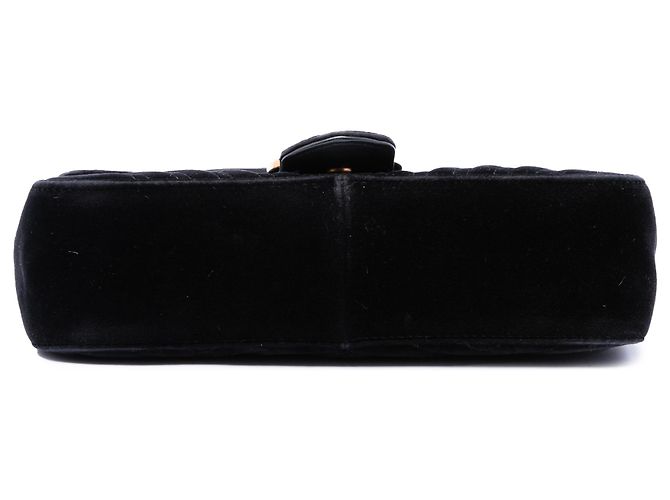 Borsa a tracolla Gucci GG Marmont Matelassé in velluto nero Medium - vista 3