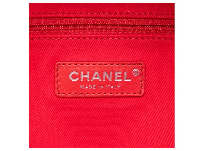 Mochila Chanel em lona acolchoada vermelha com bolso frontal e franjas Vermelho - vista 5