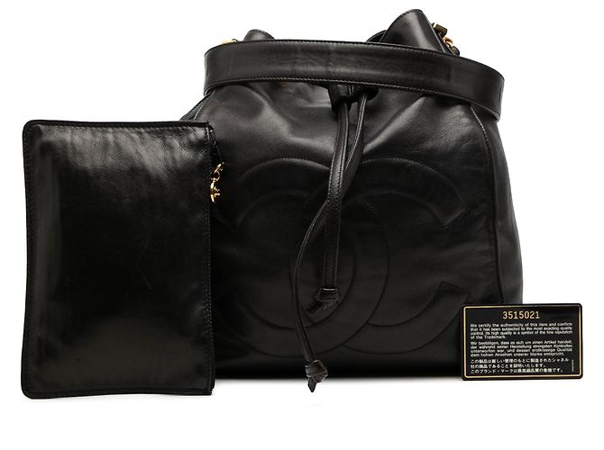 Chanel Black CC Lambskin Beuteltasche mit Kordzug Schwarz - Ansicht 7