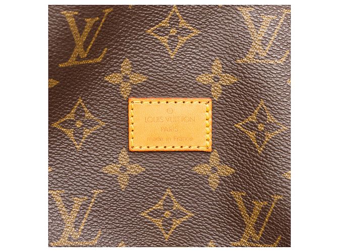 Louis Vuitton Brown Monogram Saumur 30 Castaño - vista 5