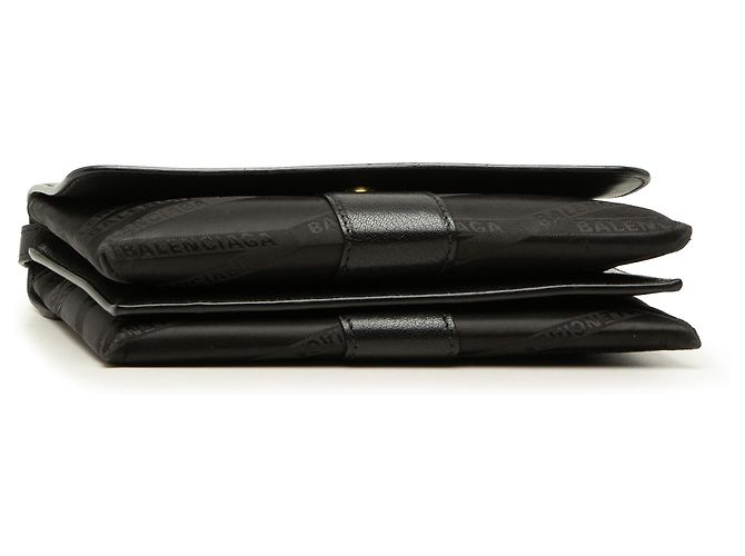Carteira de Alça Balenciaga Black Nylon BB Monogram Shift Preto - vista 3