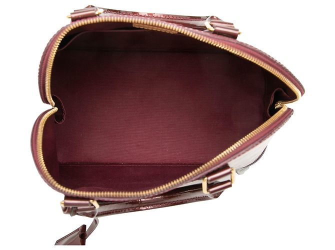 Louis Vuitton Red Monogram Vernis Alma PM Rot Bordeaux - Ansicht 4