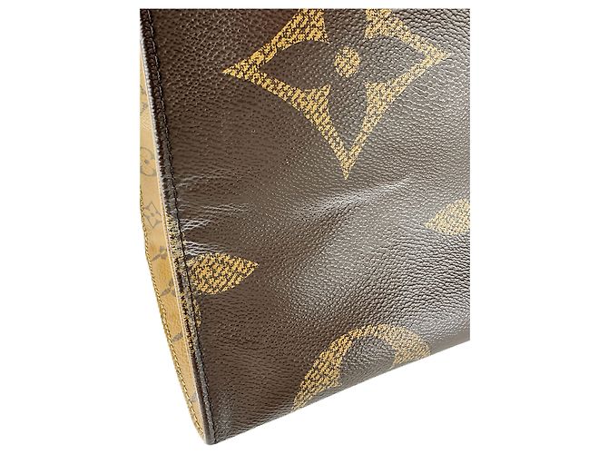 Louis Vuitton Brown Monogram Reverse Giant OnTheGo GM Marron - vue 7
