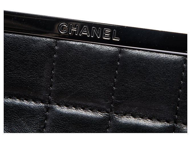 Chanel Black Chocolate Bar Frame Clutch aus Lammleder mit Multi-Ketten Schwarz - Ansicht 5