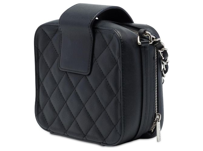 Camera Sac caméra Chanel Black Mini Quilted Lambskin CC Box Noir - vue 2