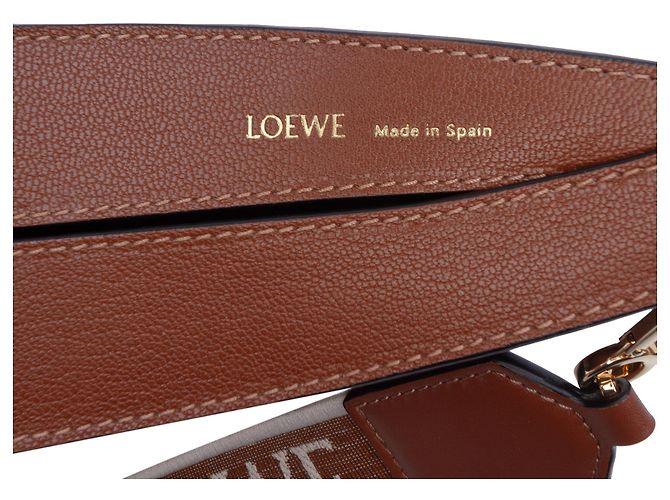 LOEWE Luna Hobo Kleine Ledertasche Braun - Ansicht 5