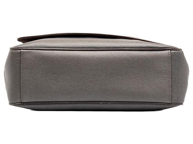Louis Vuitton Gray Taiga Roman MM Marrom - vista 3