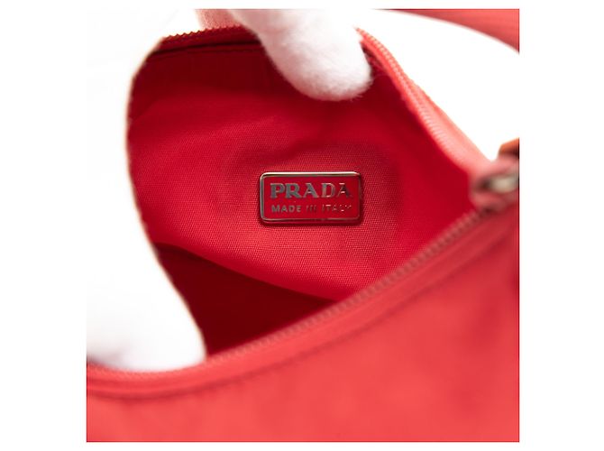 Re-Edition Prada Mini Tessuto Re Edition 2000 Schultertasche Rot - Ansicht 5
