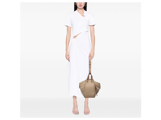 LOEWE Hammock Satchel aus körnigem Kalbsleder Beige Medium - Ansicht 6