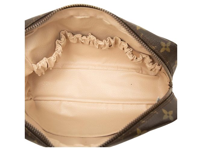 Louis Vuitton Brown Monogram Trousse Toilette 23 Castaño - vista 4