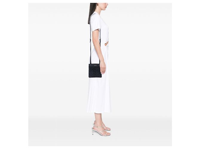 Miu Miu Black Nappa Matelasse Crossbody Nero - vista 6