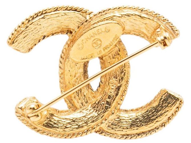 Spilla Chanel Gold CC placcata oro filigrana - vista 2