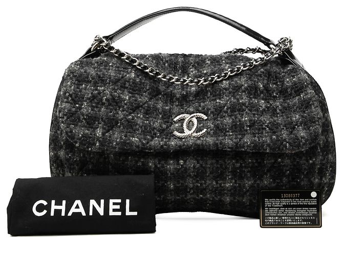 Chanel Black CC Tweed Top Handle Flap Noir - vue 7