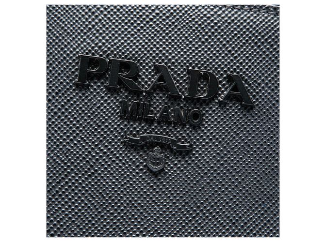 Prada Borsa Satchel Monochrome Piccola in Pelle Saffiano Nera Nero - vista 5