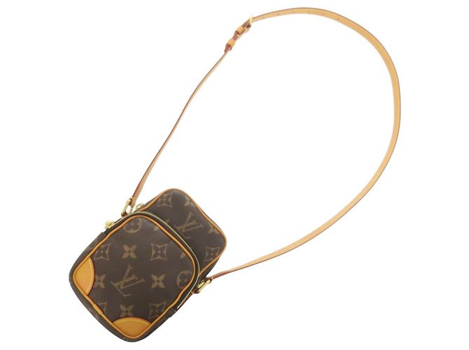 Bolsa de Ombro Louis Vuitton Amazon Monogram Marrom Monograma - vista 8