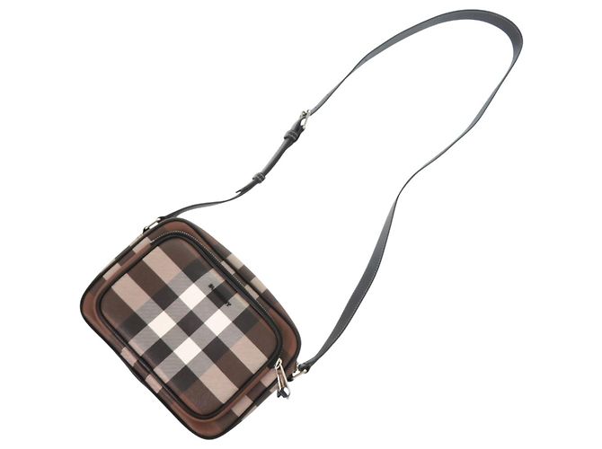Bolsa de Ombro em Couro Burberry Paddy Nova Check Marrom Preto Branco - vista 8