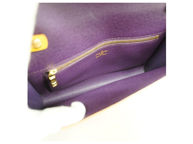 Bolso de hombro Louis Vuitton Epi Arche Amarillo - vista 4