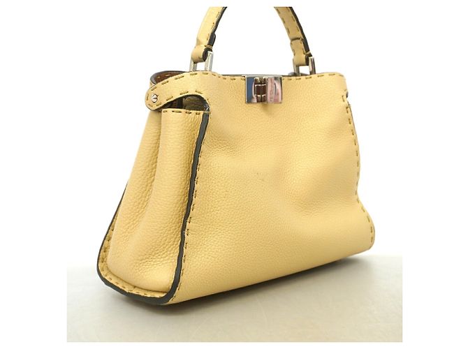 Borsa a mano Fendi Selleria Peekaboo Essentially in pelle Beige - vista 2