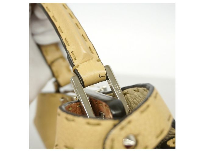 Borsa a mano Fendi Selleria Peekaboo Essentially in pelle Beige - vista 9