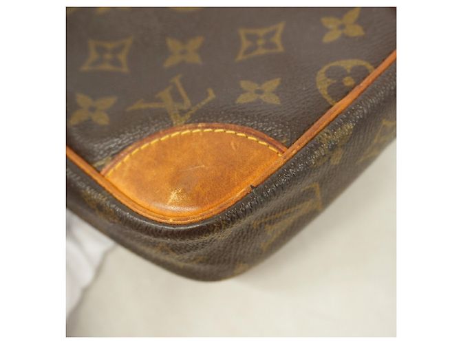 Bolso de hombro Louis Vuitton Monogram Danube Castaño - vista 9