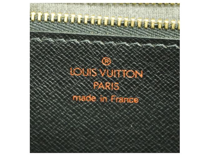 Sac pochette Louis Vuitton en cuir Epi Noir - vue 5