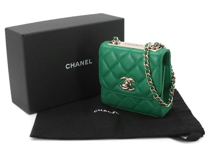 Borsa a spalla con catena Chanel Trendy CC Matelassé Verde - vista 2