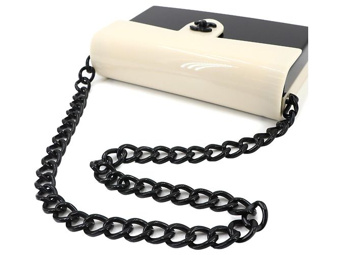 Chanel Bicolor Schultertasche mit Kette Schwarz Weiß - Ansicht 6