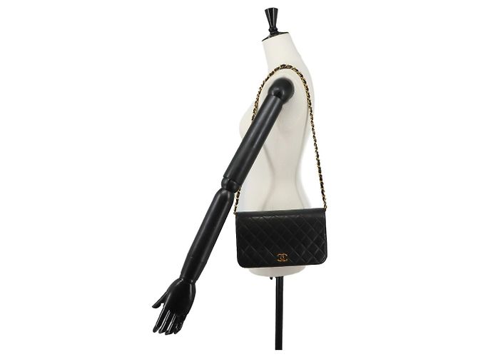 Borsa a tracolla con catena Chanel Matelassé Nero - vista 10