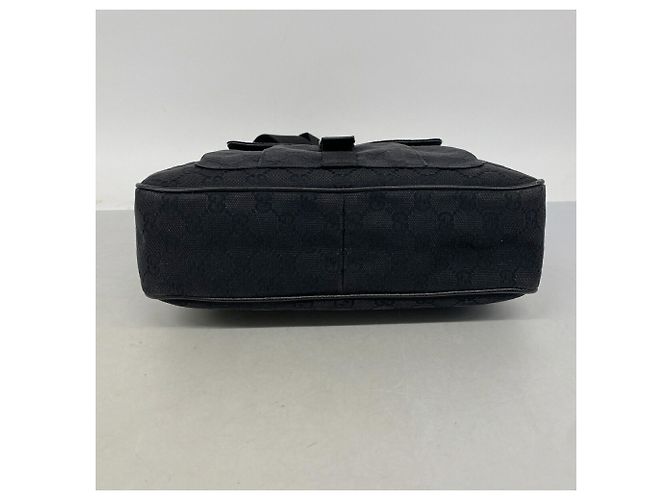 Bolsa de Ombro Gucci GG Canvas Preto - vista 3