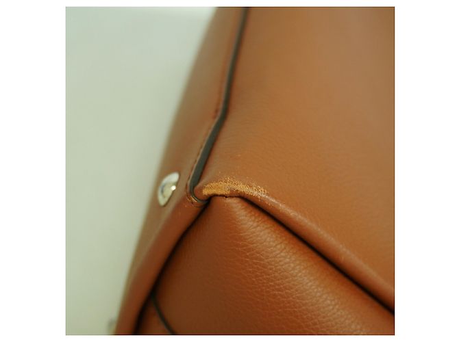 Sac cabas Louis Vuitton Rocki Meat Caramel - vue 6